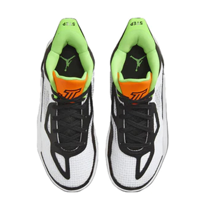 SEPATU BASKET AIR JORDAN Tatum 1 GS