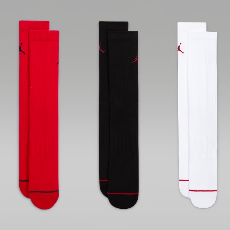 KAOS KAKI BASKET AIR JORDAN Everyday Crew Socks 3 pairs