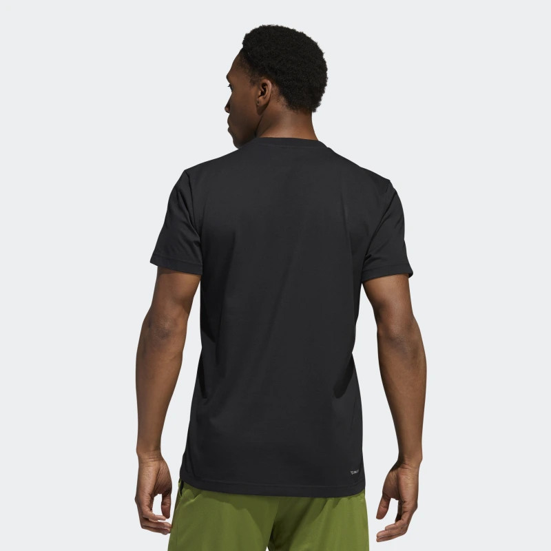 BAJU BASKET ADIDAS Q4 Wanted Logo Tee