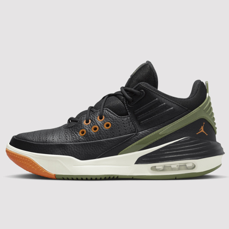 SEPATU BASKET AIR JORDAN Max Aura 5