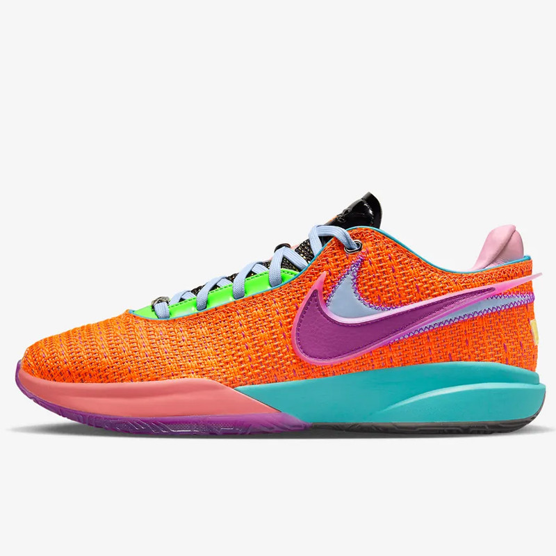 SEPATU BASKET NIKE LEBRON XX EP Chosen One