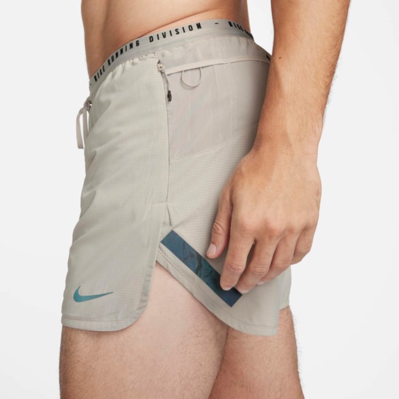 CELANA LARI NIKE Dri-FIT ADV Run Division Shorts