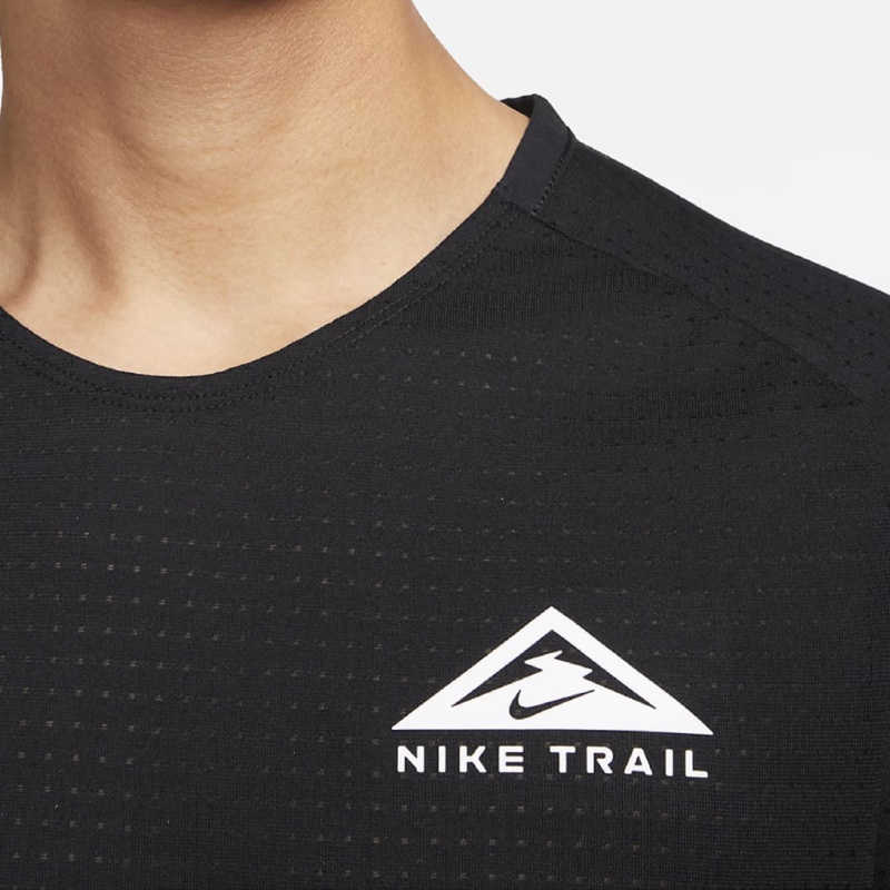 BAJU TRAIL NIKE Dri-FIT Trail Solar Chase Tee