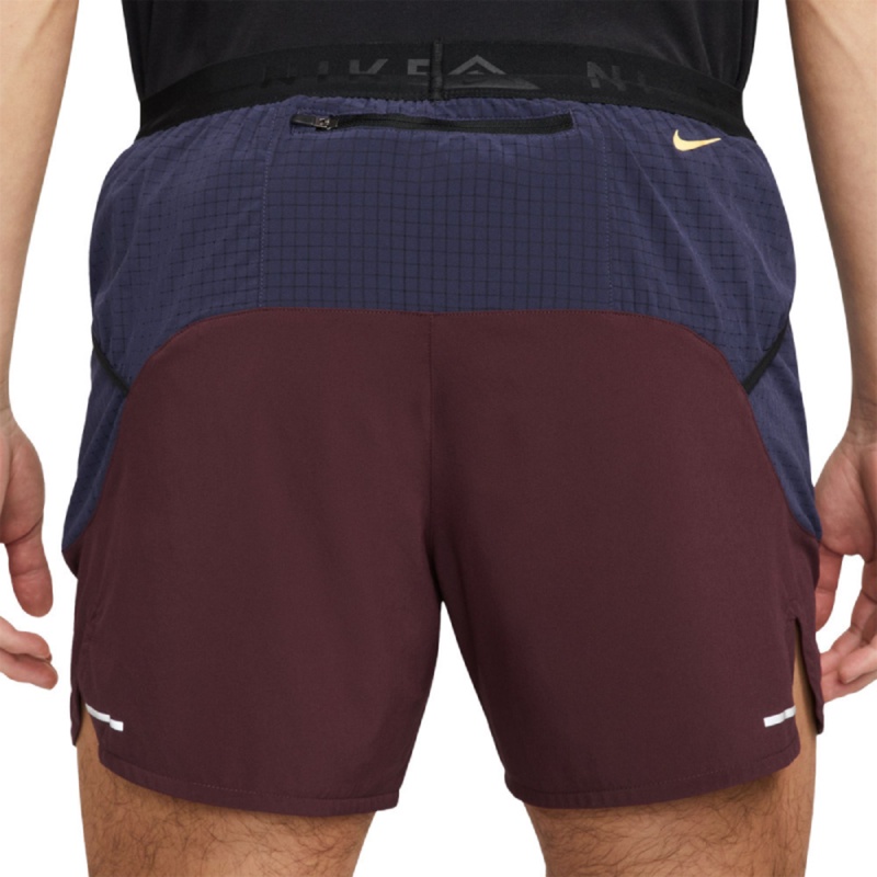 CELANA TRAIL NIKE Dri-FIT 5 Inch Brief-Lined Shorts