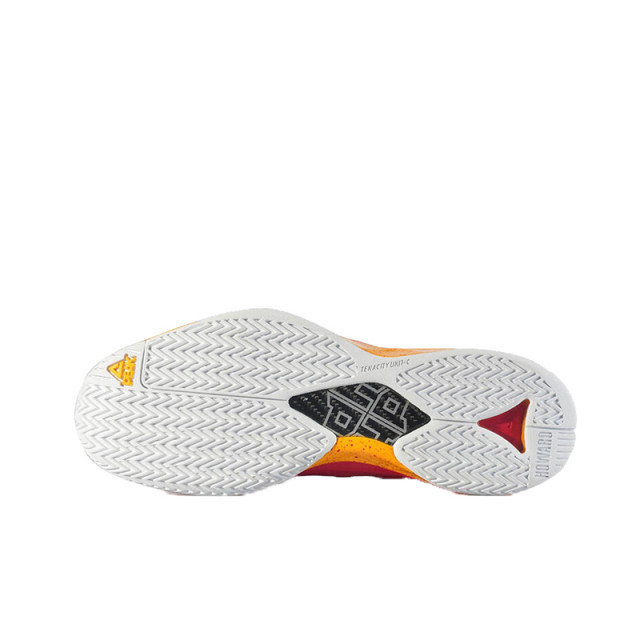 SEPATU BASKET PEAK Dwight Howard I