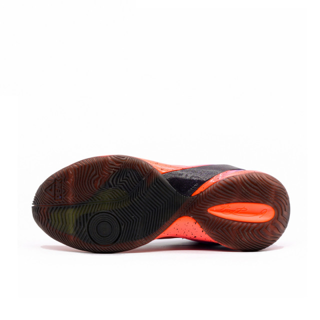 SEPATU BASKET PEAK Tony Parker 9 V 