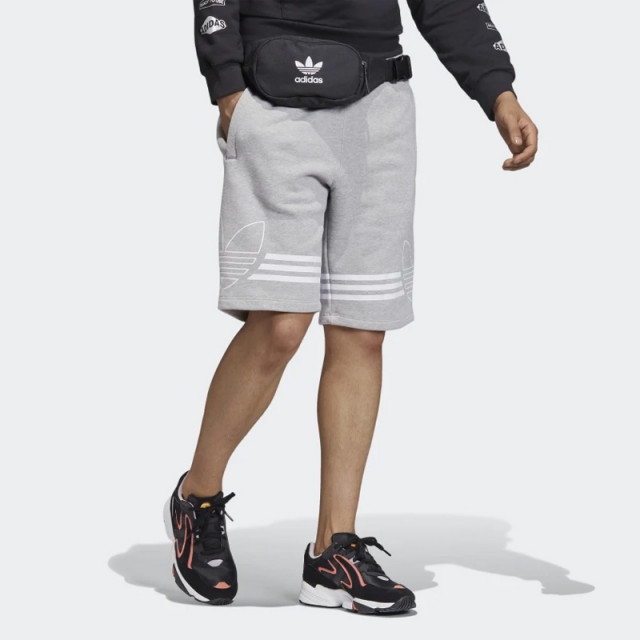 CELANA SNEAKERS ADIDAS Outline Trefoil Shorts