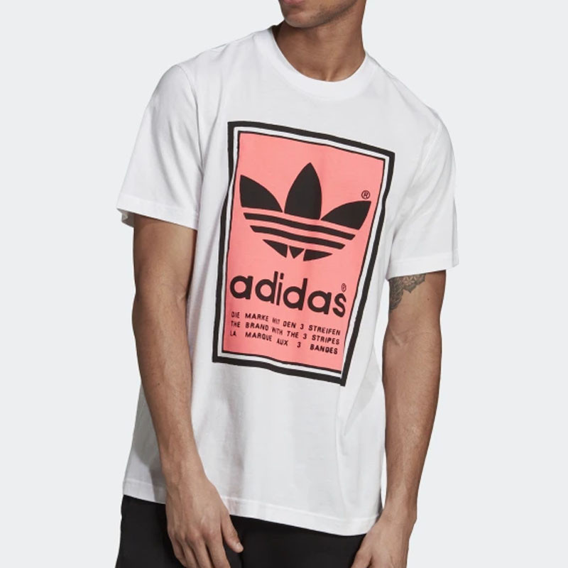 BAJU SNEAKERS ADIDAS Filled Label Tee