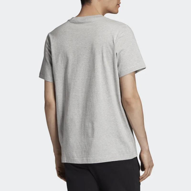 BAJU SNEAKERS ADIDAS Filled Label Tee