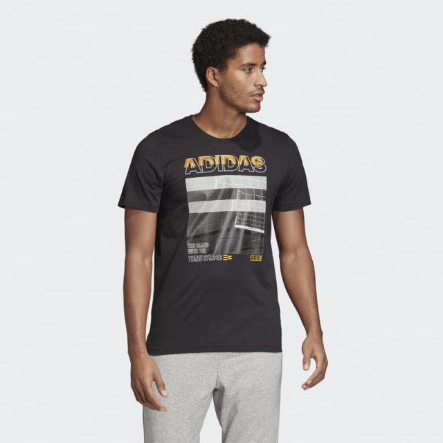 BAJU SNEAKERS ADIDAS Must Haves Photo Tee