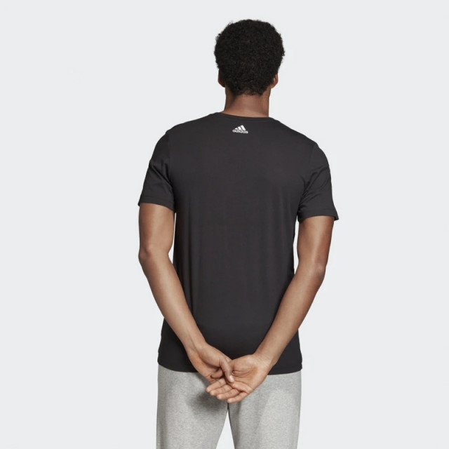 BAJU SNEAKERS ADIDAS Must Haves Photo Tee