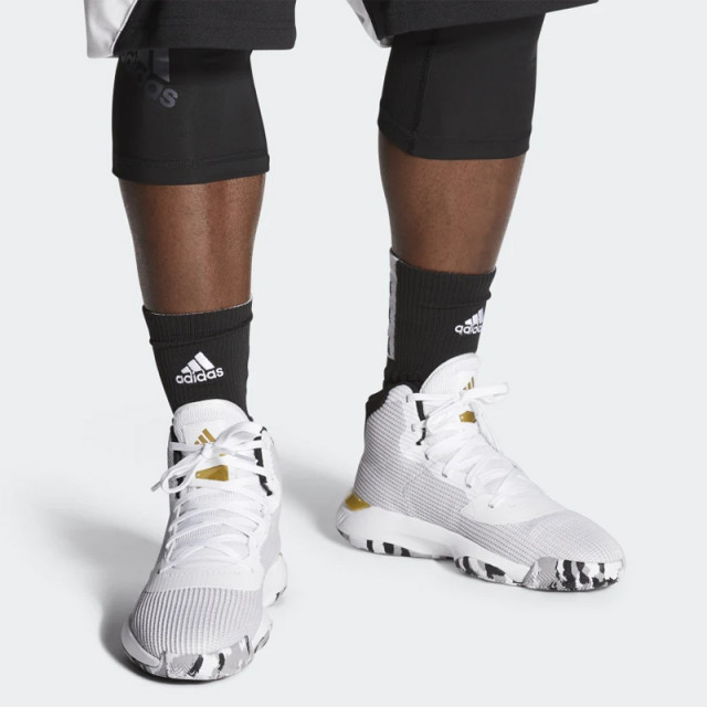 SEPATU BASKET ADIDAS Pro Bounce 2019