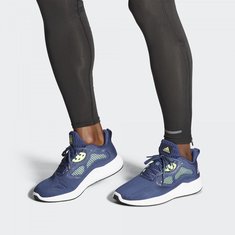 SEPATU LARI ADIDAS Edge RC 3