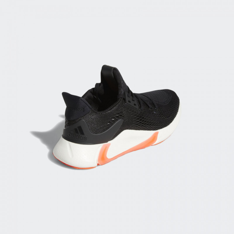 SEPATU LARI ADIDAS Edge XT