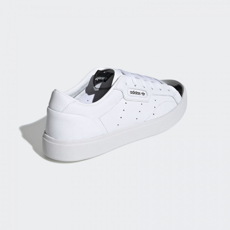 SEPATU SNEAKERS ADIDAS Wmns Sleek