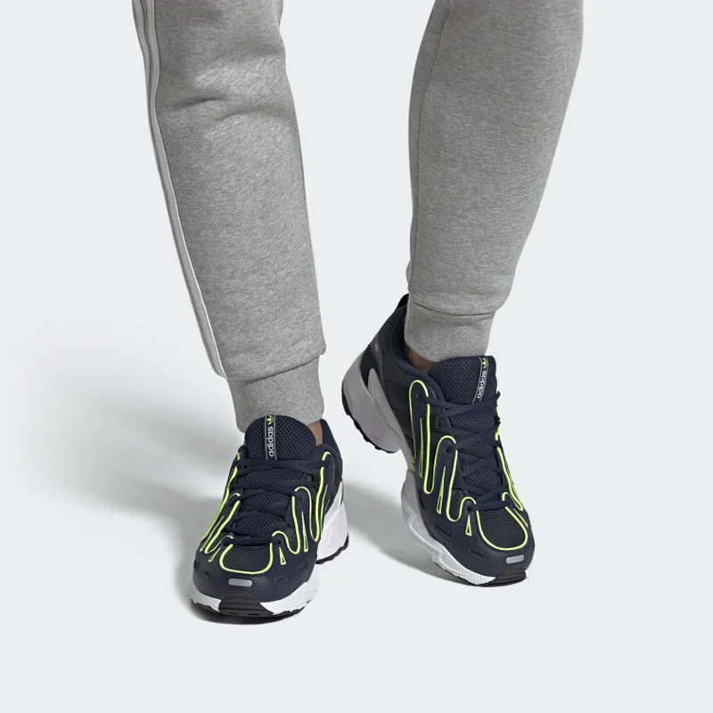 SEPATU SNEAKERS ADIDAS EQT Gazelle