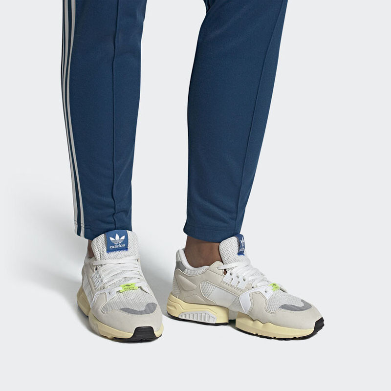 SEPATU SNEAKERS ADIDAS ZX TORSION