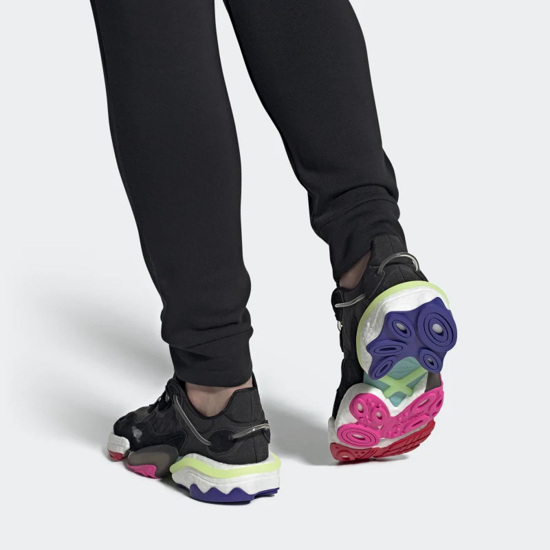 SEPATU SNEAKERS ADIDAS Torsion X