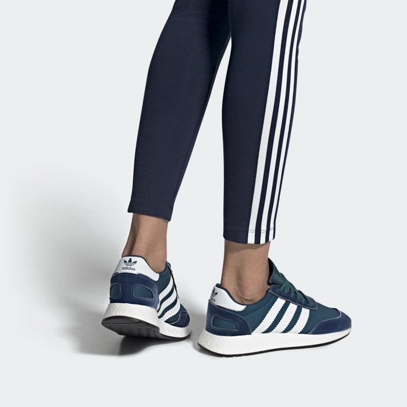 SEPATU SNEAKERS ADIDAS Wmns I-5923