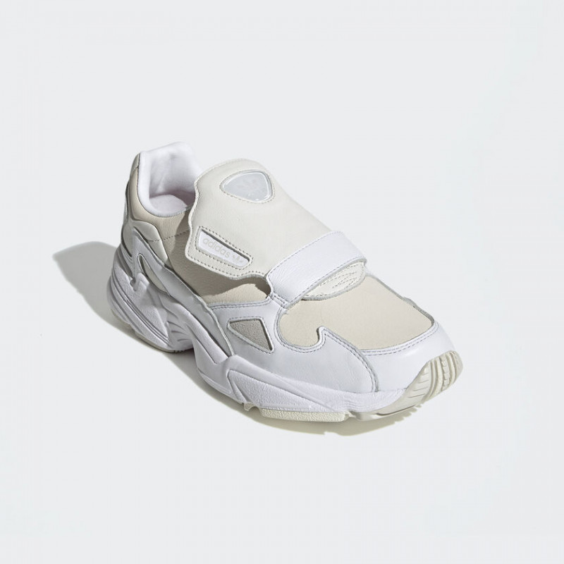 SEPATU SNEAKERS ADIDAS Wmns Falcon Rx