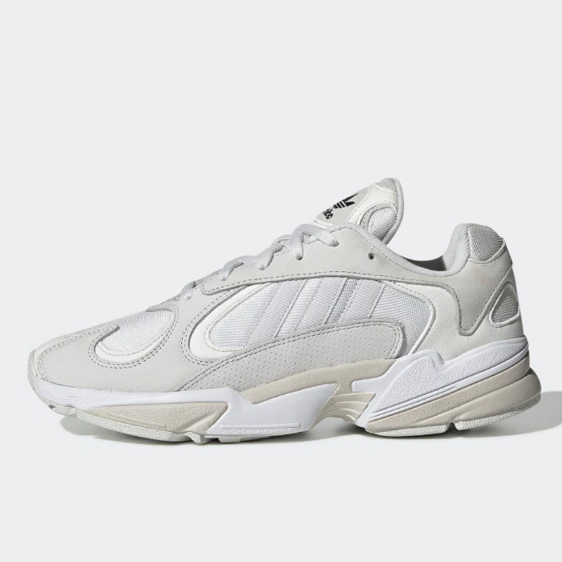 SEPATU SNEAKERS ADIDAS Yung 1