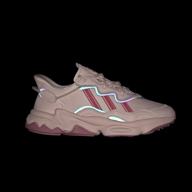 SEPATU TRAINING ADIDAS Wmns Ozweego