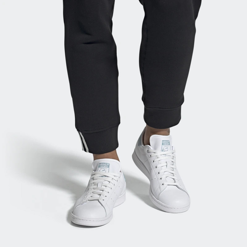SEPATU SNEAKERS ADIDAS Stan Smith