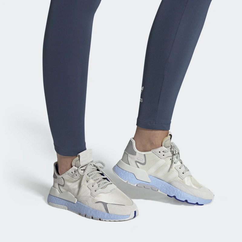 SEPATU SNEAKERS ADIDAS Wmns Nite Jogger