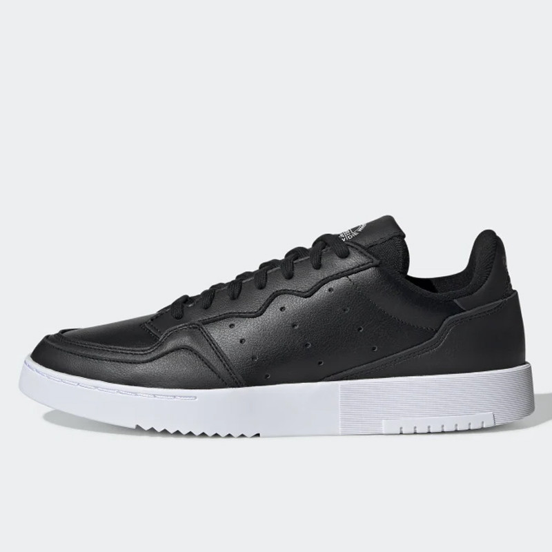 SEPATU SNEAKERS ADIDAS Supercourt