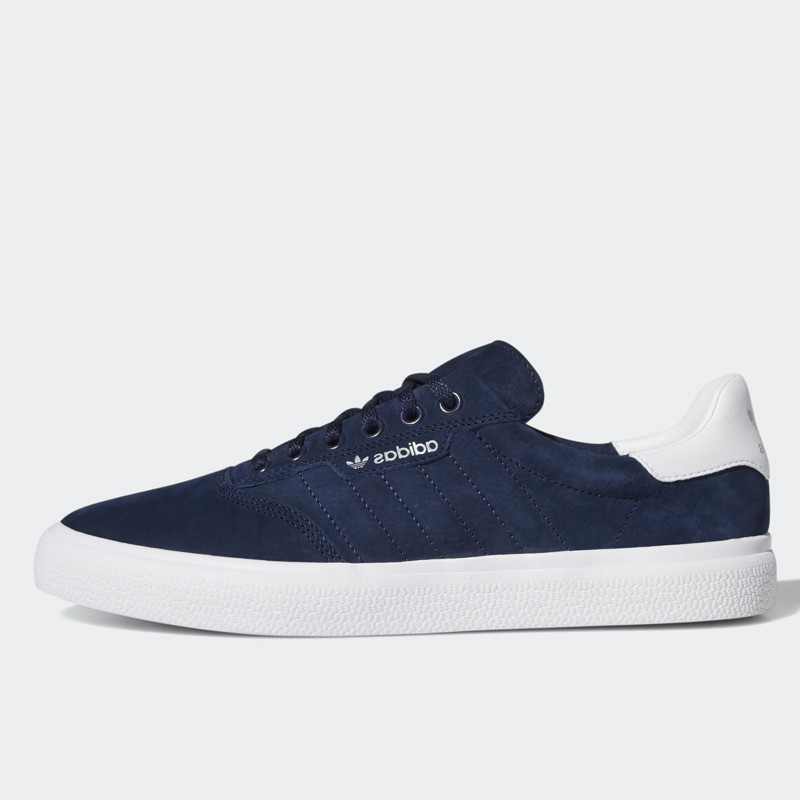 SEPATU SNEAKERS ADIDAS 3MC