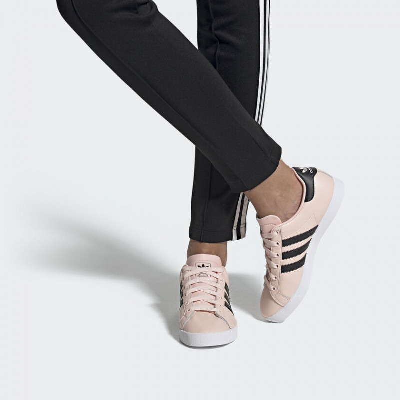 SEPATU SNEAKERS ADIDAS Wmns Coast Star