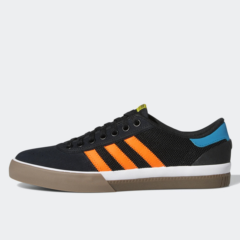 SEPATU SNEAKERS ADIDAS Lucas Premiere 
