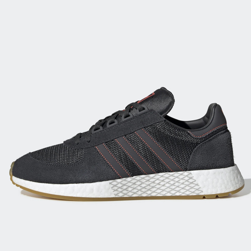 SEPATU SNEAKERS ADIDAS Marathon Tech
