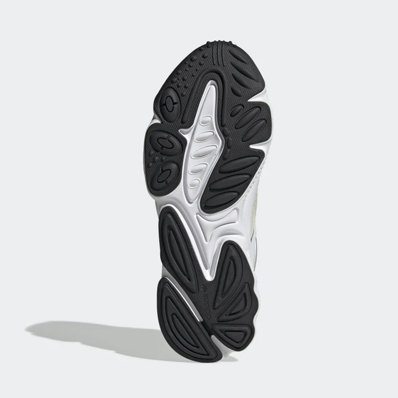 SEPATU SNEAKERS ADIDAS Ozweego