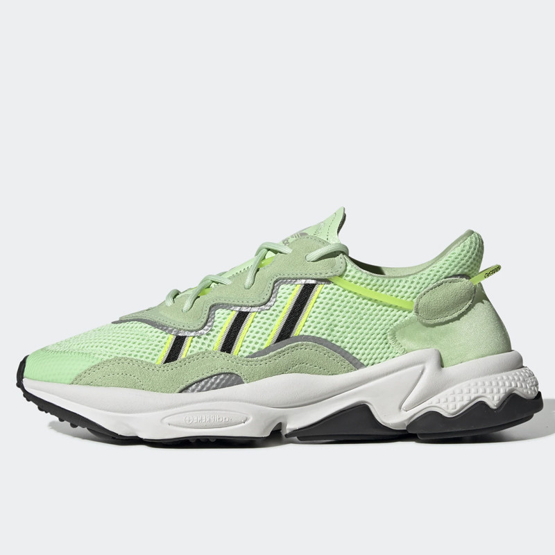 SEPATU SNEAKERS ADIDAS Ozweego