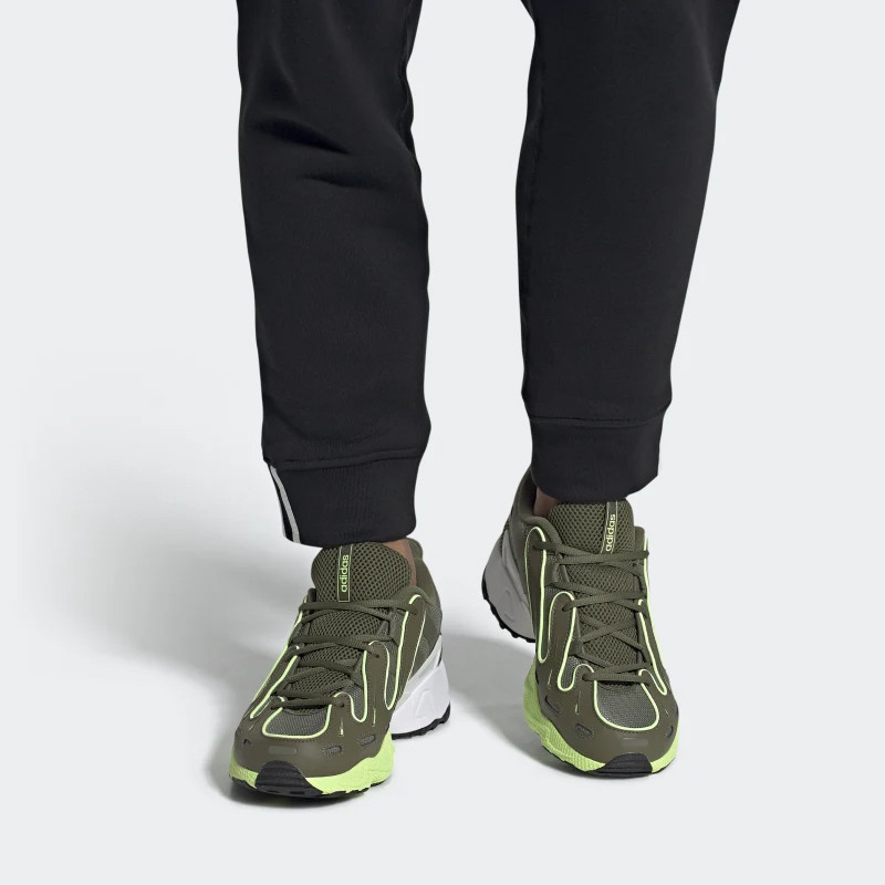 SEPATU SNEAKERS ADIDAS EQT Gazelle
