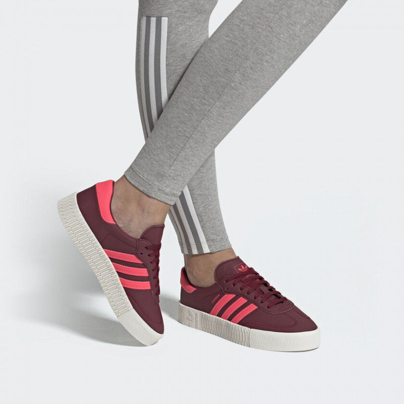 SEPATU SNEAKERS ADIDAS Wmns Sambarose