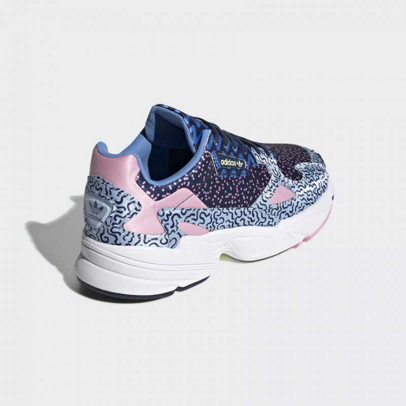SEPATU SNEAKERS ADIDAS Wmns Falcon