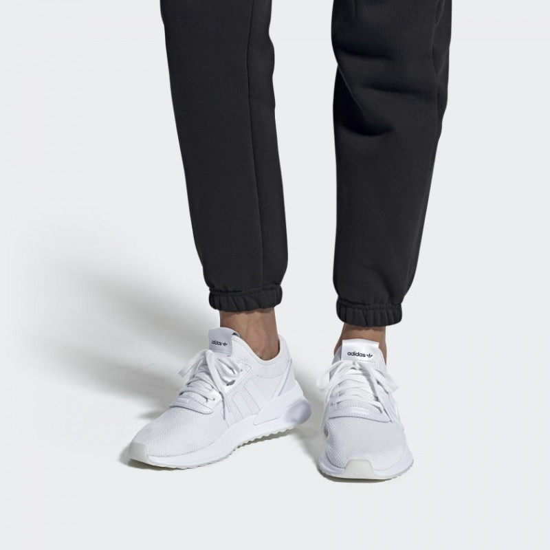SEPATU SNEAKERS ADIDAS Wmns U PATH X