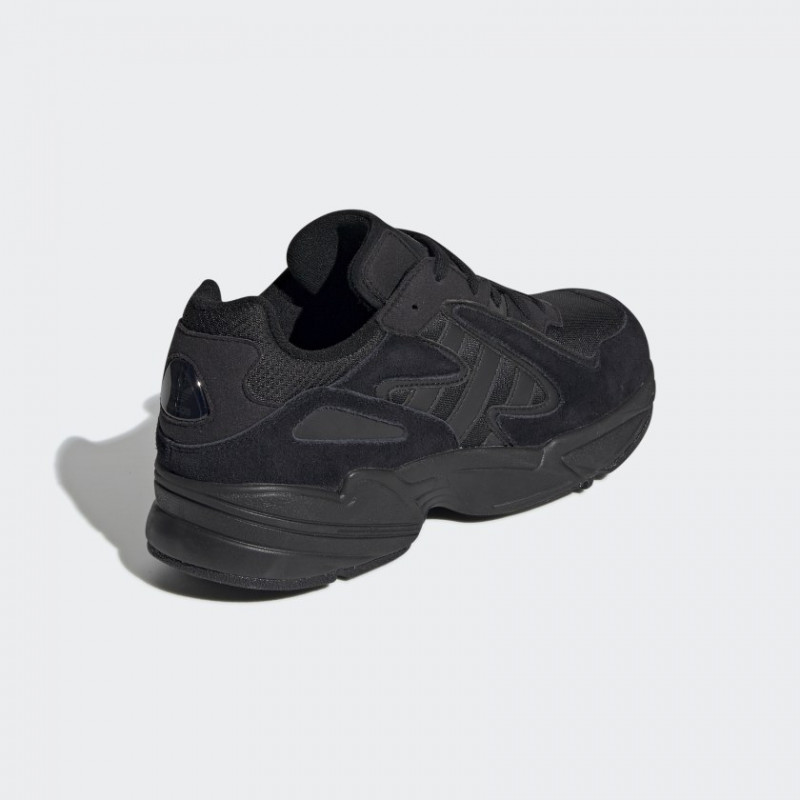 SEPATU SNEAKERS ADIDAS Yung-96 Chasm