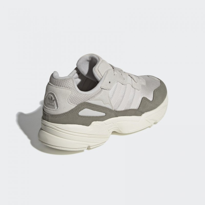 SEPATU SNEAKERS ADIDAS Yung-96