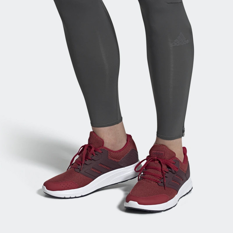 SEPATU LARI ADIDAS Galaxy 4