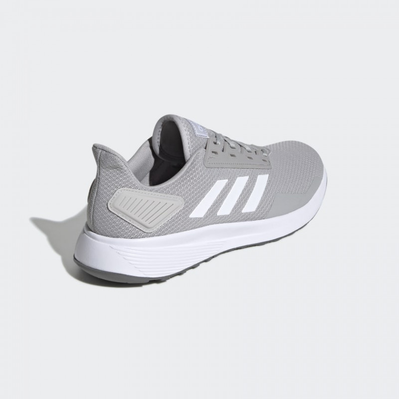 SEPATU LARI ADIDAS Duramo 9