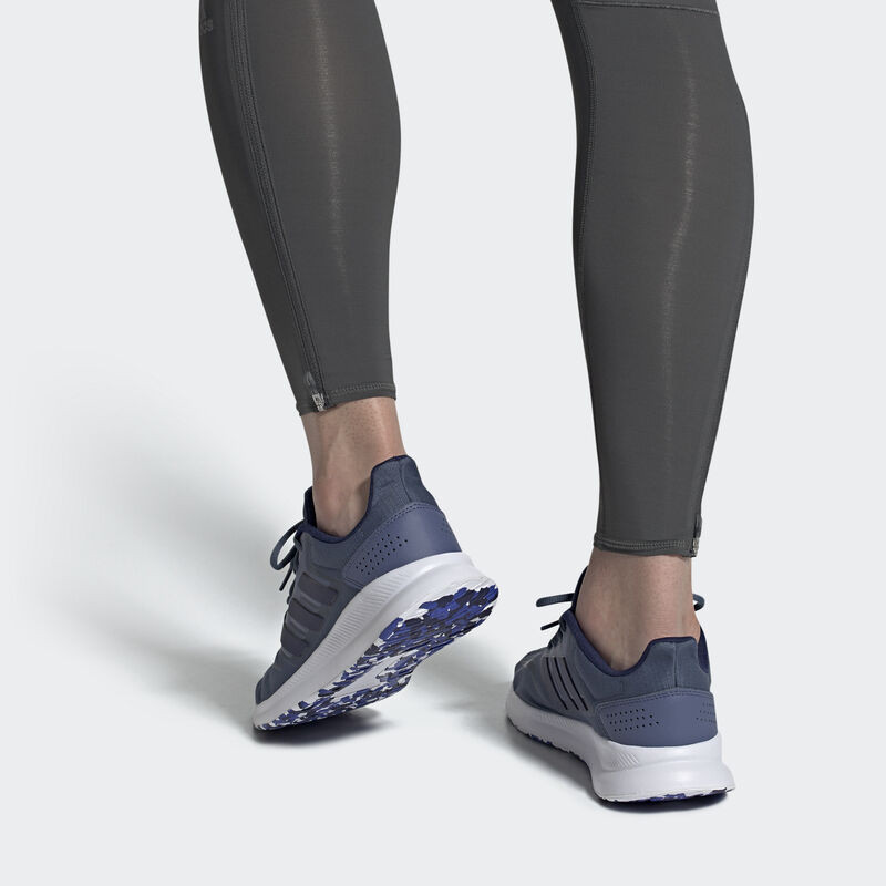 SEPATU LARI ADIDAS Runfalcon