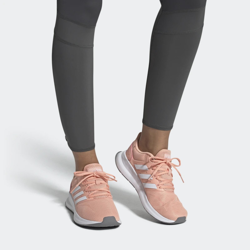 SEPATU LARI ADIDAS Wmns Runfalcon