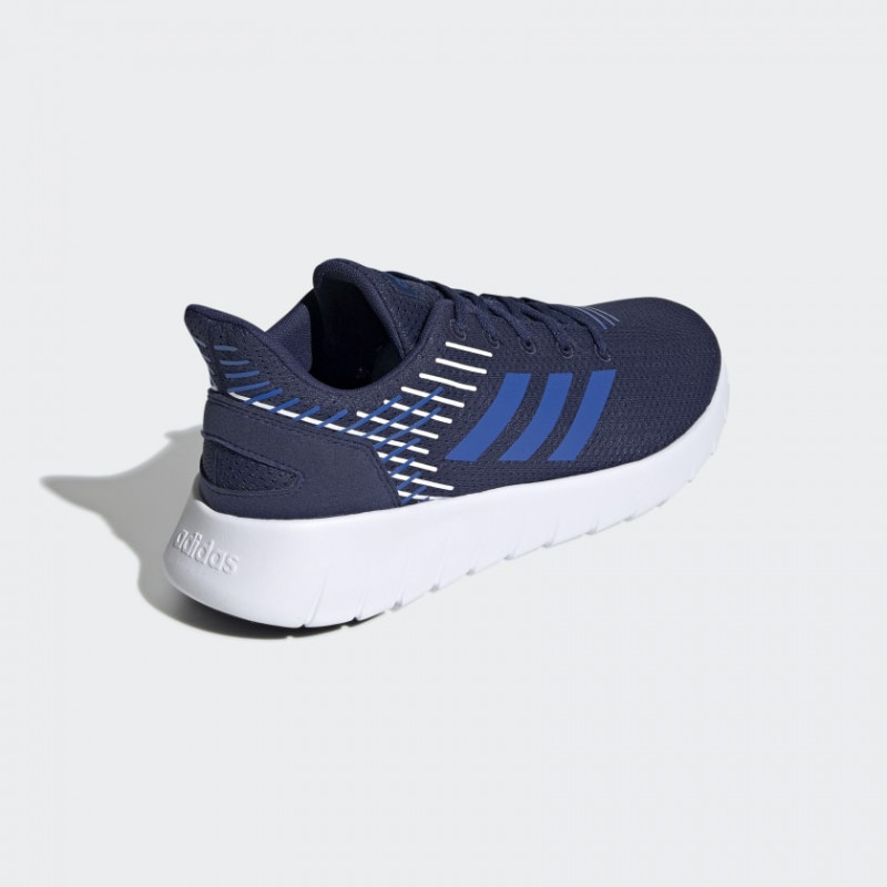 SEPATU LARI ADIDAS Asweerun
