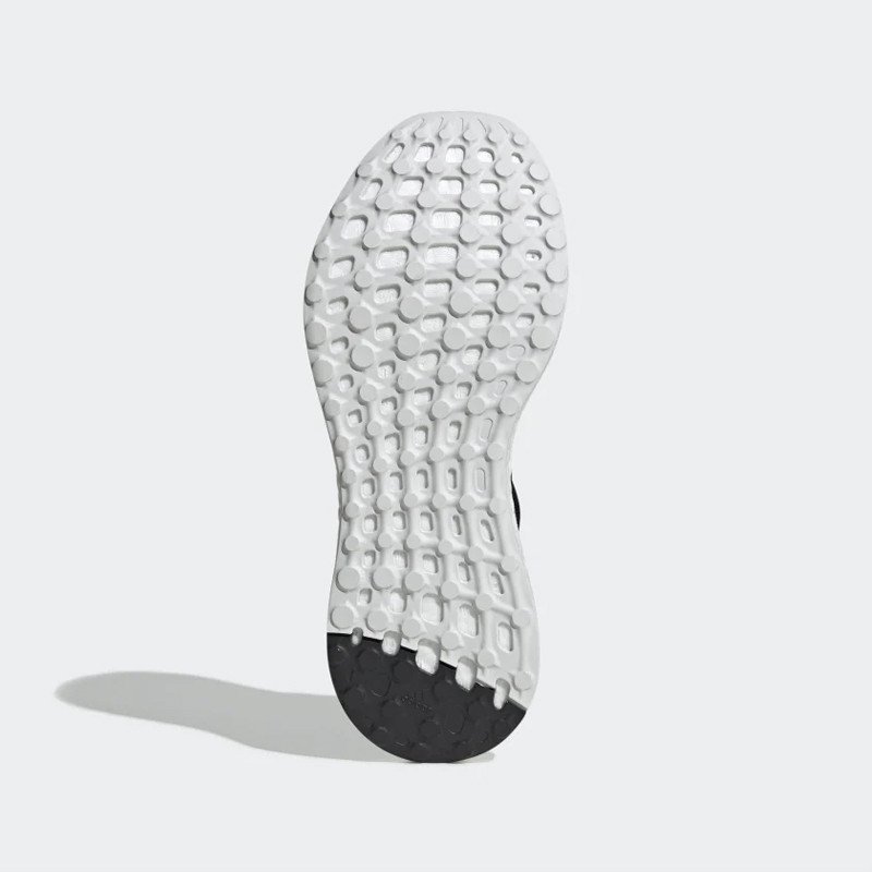 SEPATU LARI ADIDAS Senseboost Go