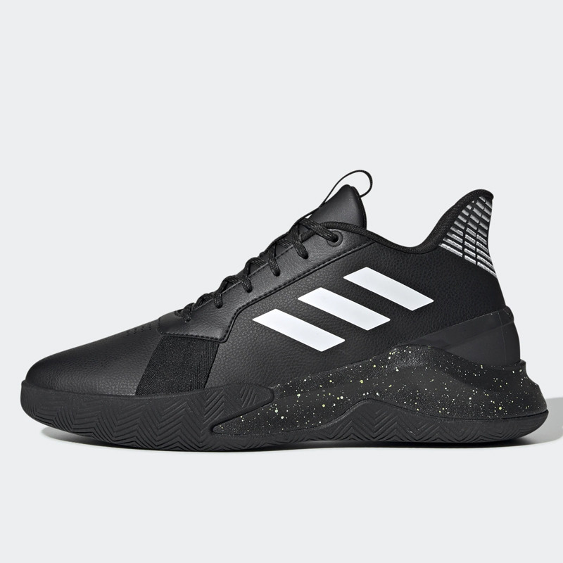 SEPATU BASKET ADIDAS RunTheGame