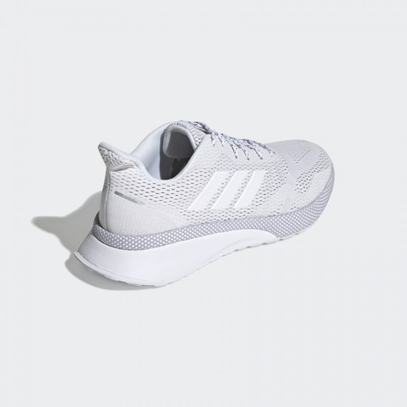 Wmns Nova Run X foto 4