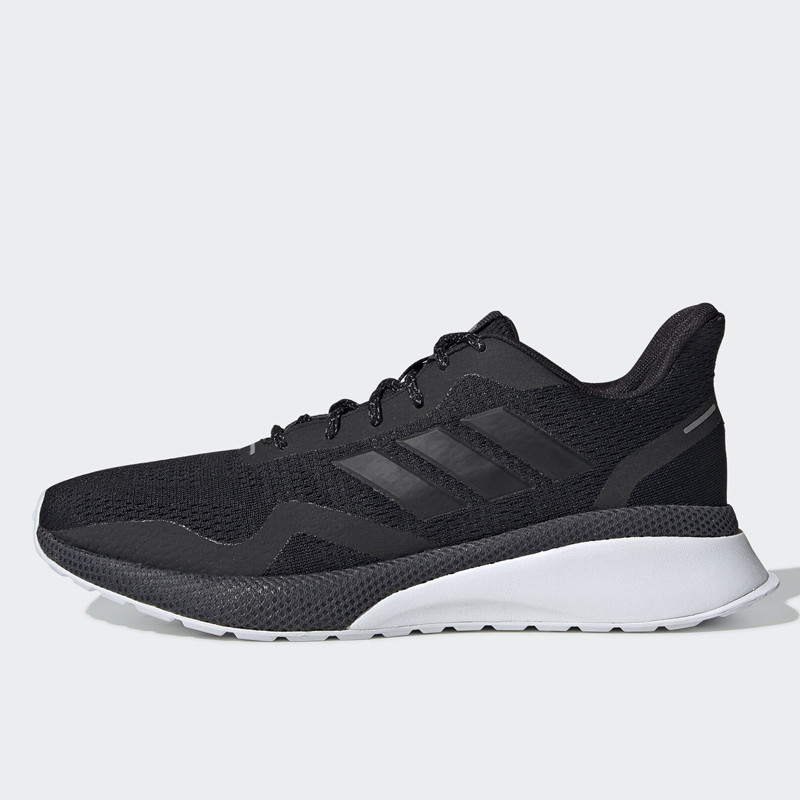 SEPATU LARI ADIDAS Wmns Nova Run X